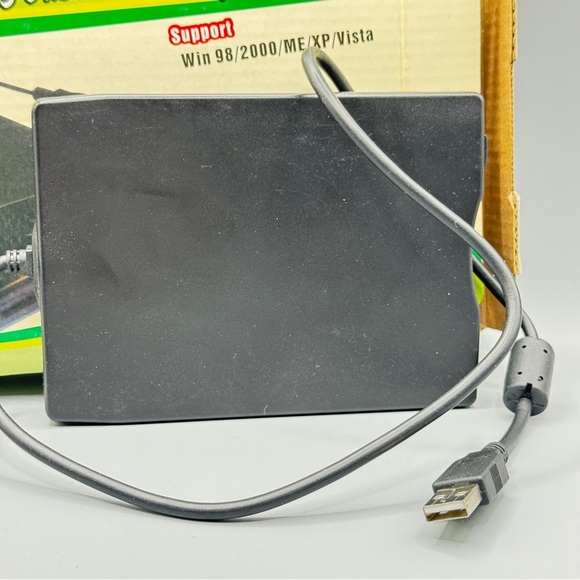 💾 Vintage Bytecc Slim USB External Floppy Disk Drive w/ Box & CD – Untested - Picture 5 of 8